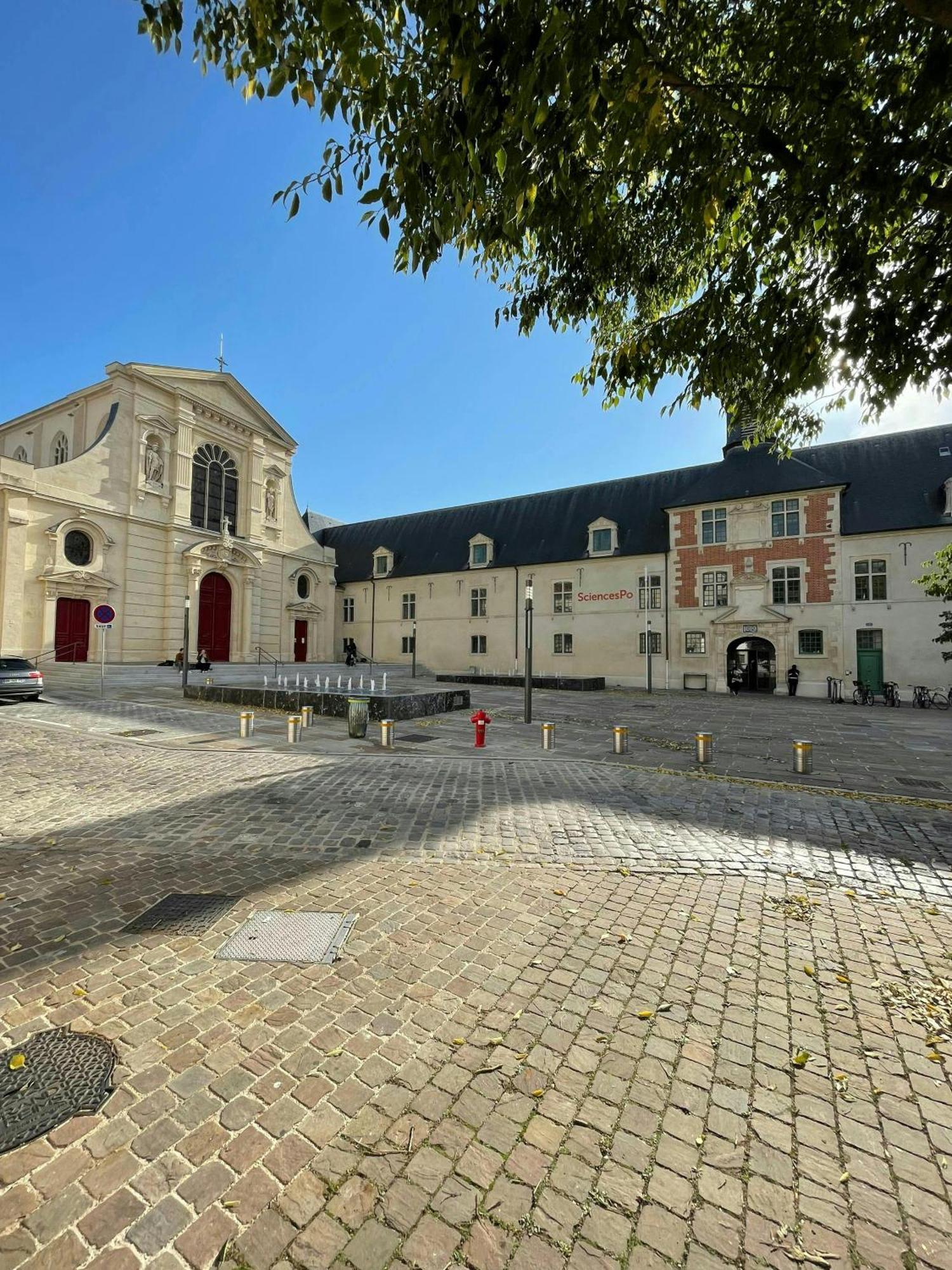 Le Charmant bailla Reims Extérieur photo